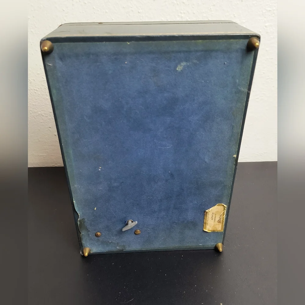 THORENS 1960' VTG Always Made In Switzerland Music Jewelry Box W/Velvet Green